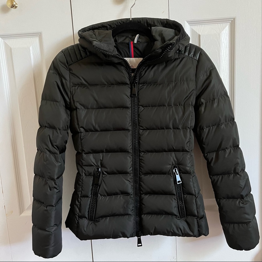 Moncler jakcet